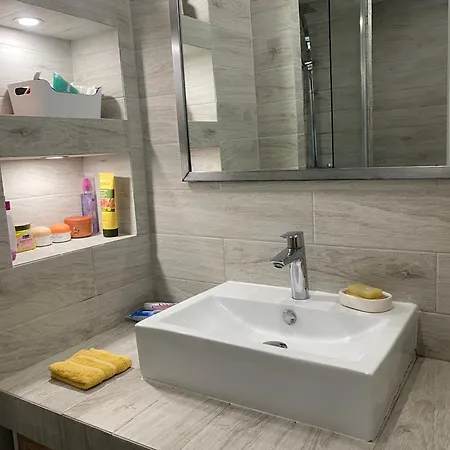 Homestay szállás D'hotes Modernes A *